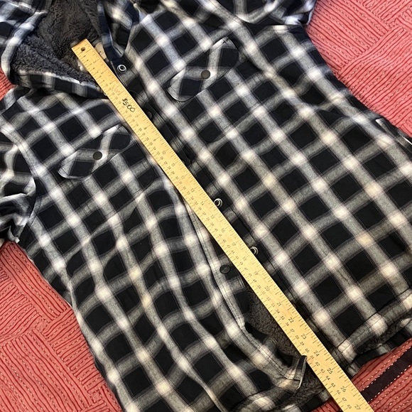 Teen boy medium size Black /White Plaid Hooded Jacket ( or fits women’s small) - Picture 9 of 13